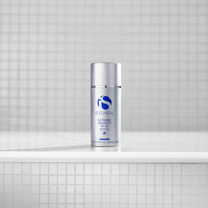 iS Clinical Extreme Protect SPF 30