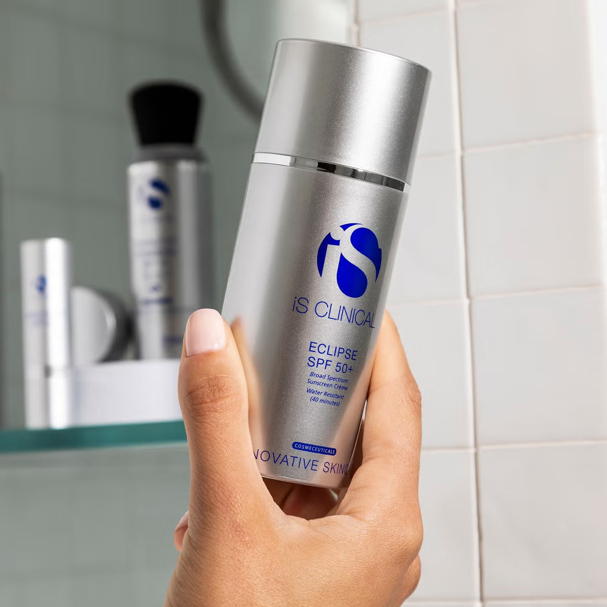 iS Clinical Eclipse SPF 50+